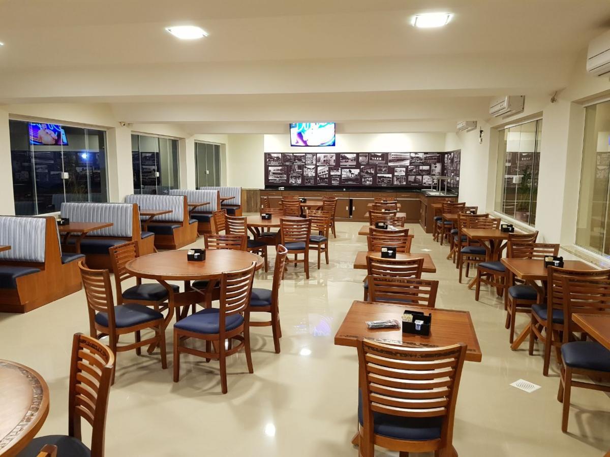 Paracambi Top Hotel מראה חיצוני תמונה