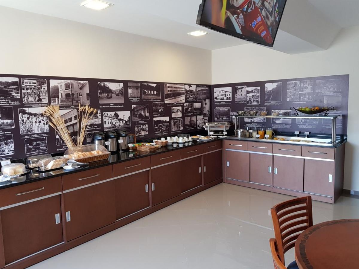 Paracambi Top Hotel מראה חיצוני תמונה