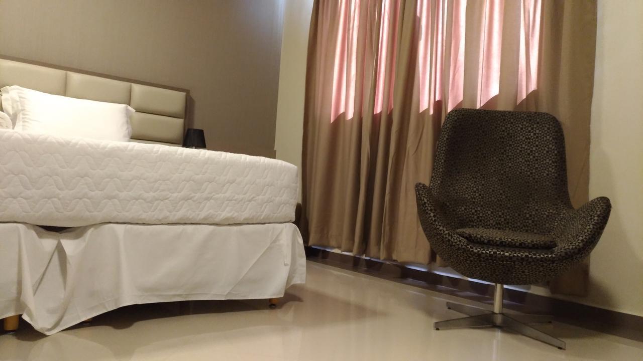 Paracambi Top Hotel מראה חיצוני תמונה